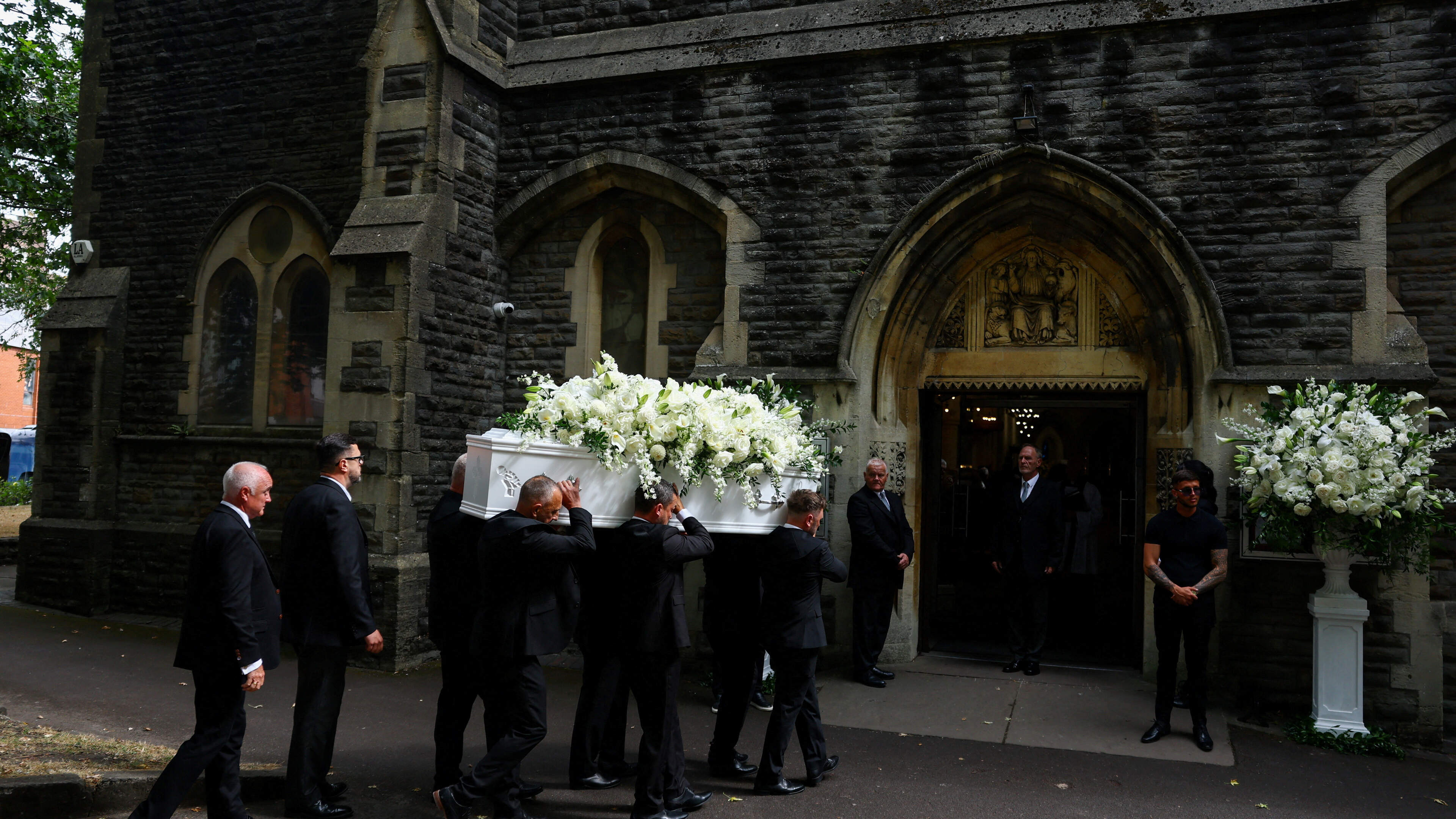 Bonnie Tyler was ‘one of a kind’ and ‘loved by millions’, mourners told